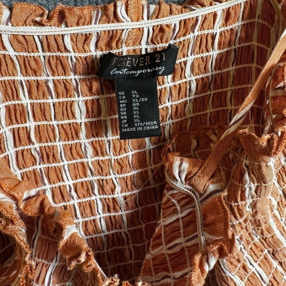 Forever 21 Burnt Orange Smocked Gingham Cropped Top - size XL (extra large) - Picture 2 of 3